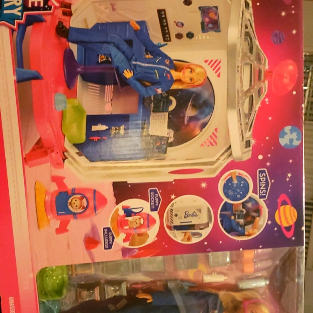 Barbi space discovery play set